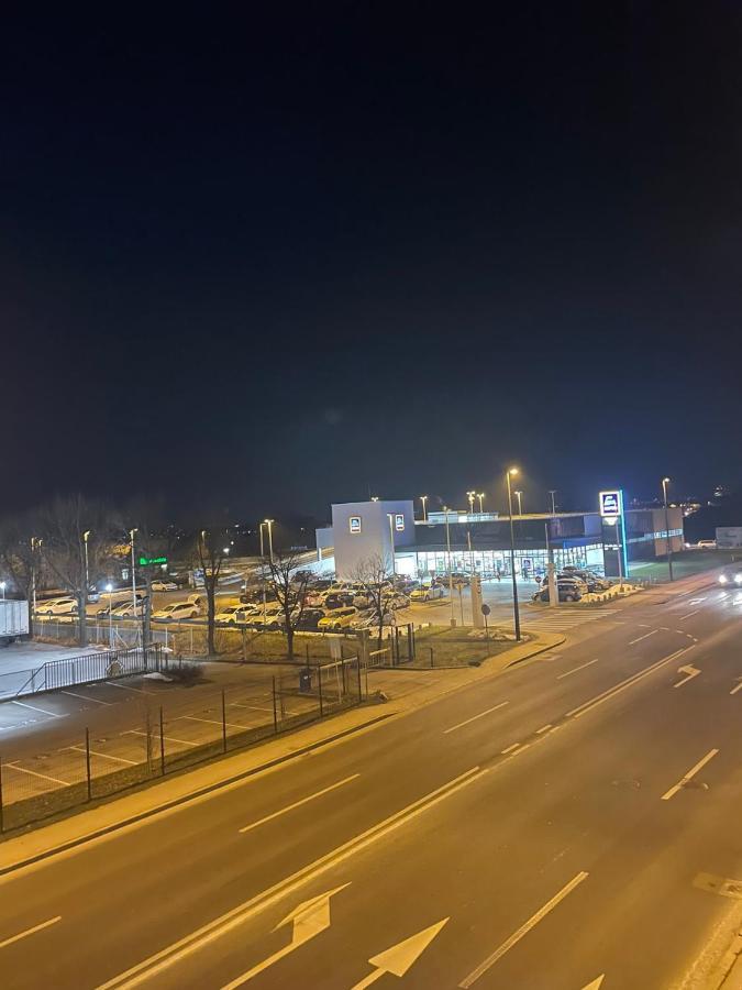 Muric Apartman 7 Любляна Экстерьер фото